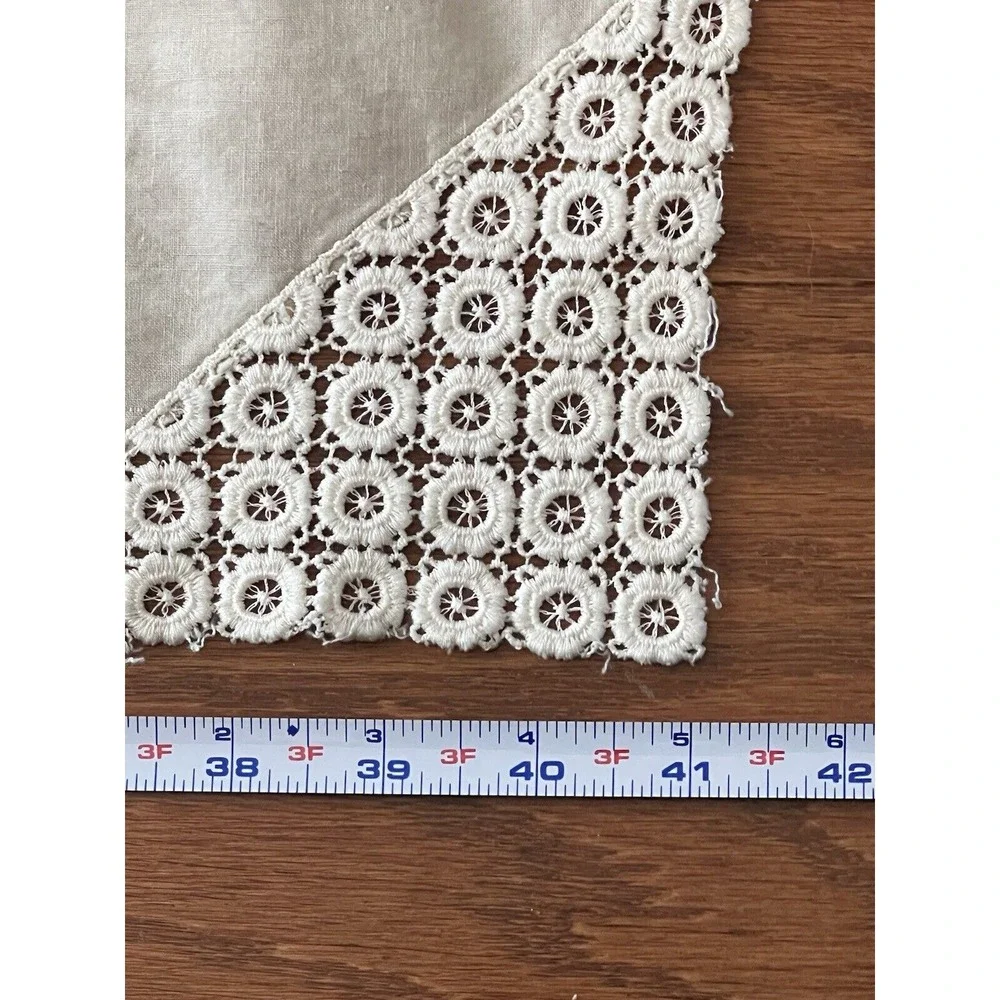 Vintage Linen Square Tablecloth Table Topper‎ Lace Corners 41